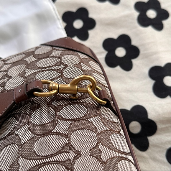 Coach Underarm Bag, Moon Bag, Brown - Picture 7 of 14